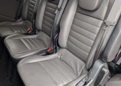 Minibus Hire Grimsby